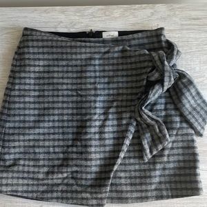 Wilfred beautiful wool mini skirt light grey